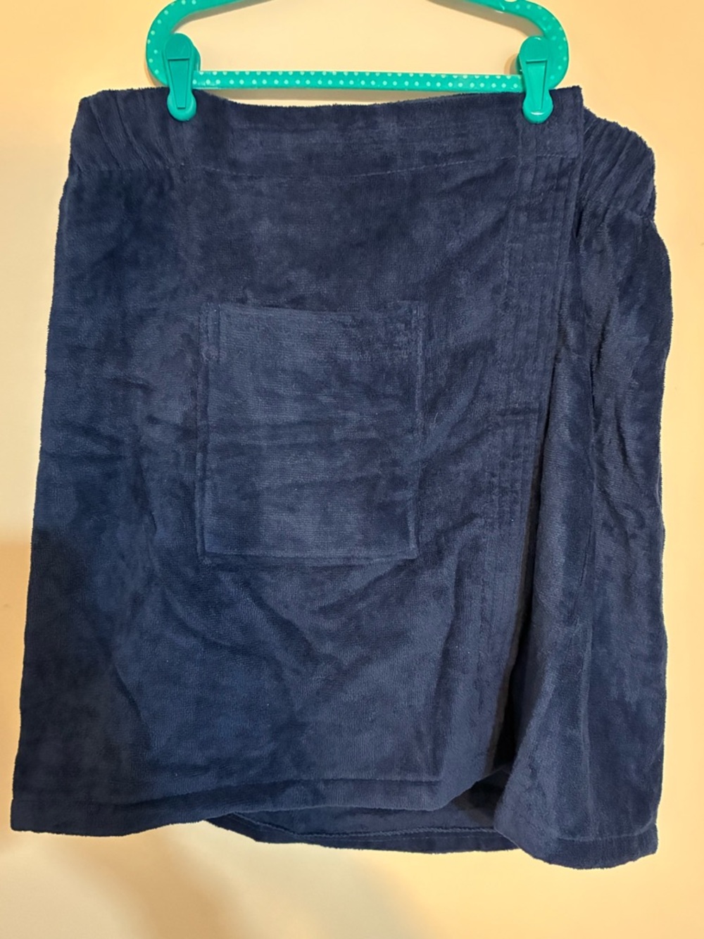 NWT Tuquaz Turkish Cotton Navy Plush Towel Wrap with Front Pocket L/XL